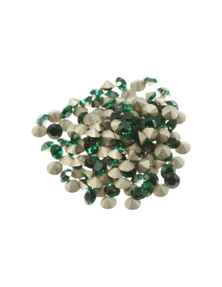 Strass emerald MC diametro mm 1,50-1,60. Confezione da 144 pezzi