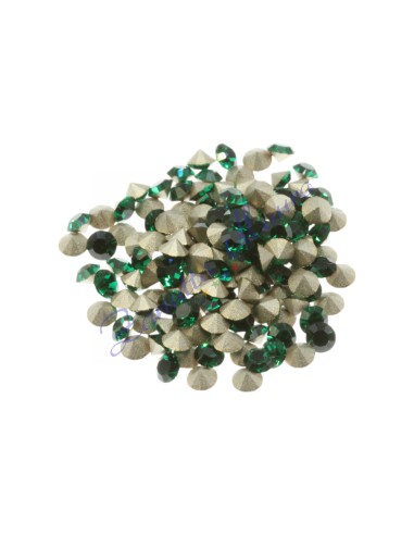 Strass emerald MC diametro mm 1,90-2,00. Confezione da 144 pezzi