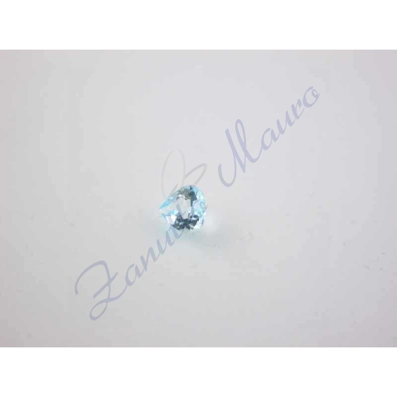 Topazio Azzurro cuore mm 5x5