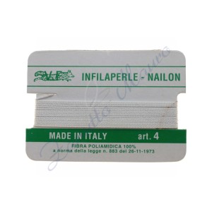 Infilaperle nylon numero 4 colore bianco. 1 filo da 2 metri circa