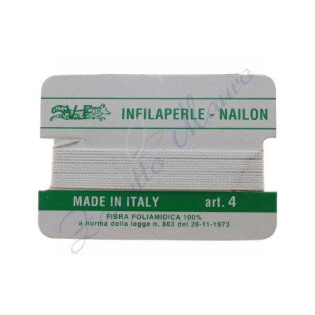 Infilaperle nylon numero 4 colore bianco. 1 filo da 2 metri circa