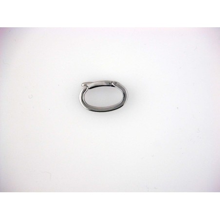 Grand fermoir ovale en acier