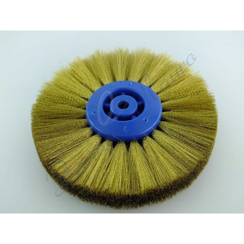 Brosse métallique circulaire en laiton diamètre 100 mm 4 rangs plastique