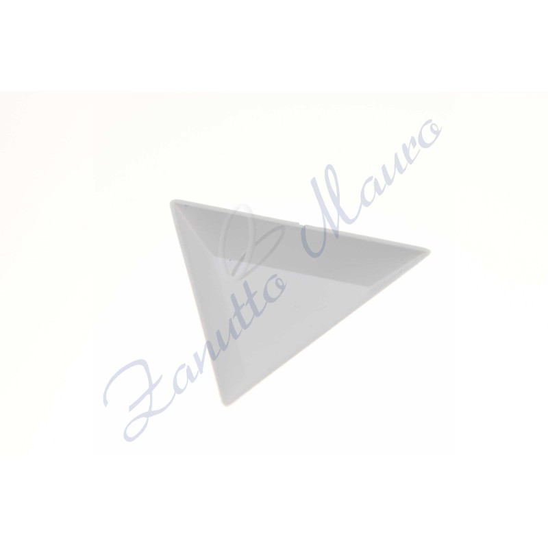 Plateau triangulaire mm 75 pour petites pièces