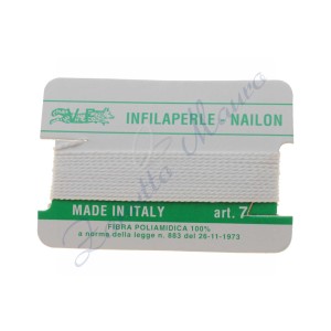 Infilaperle nylon numero 7 colore bianco. 1 filo da 2 metri circa