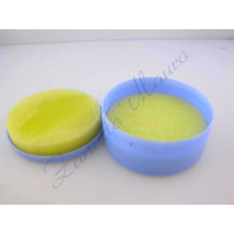 Silicone in scatola con spugna imbevuta