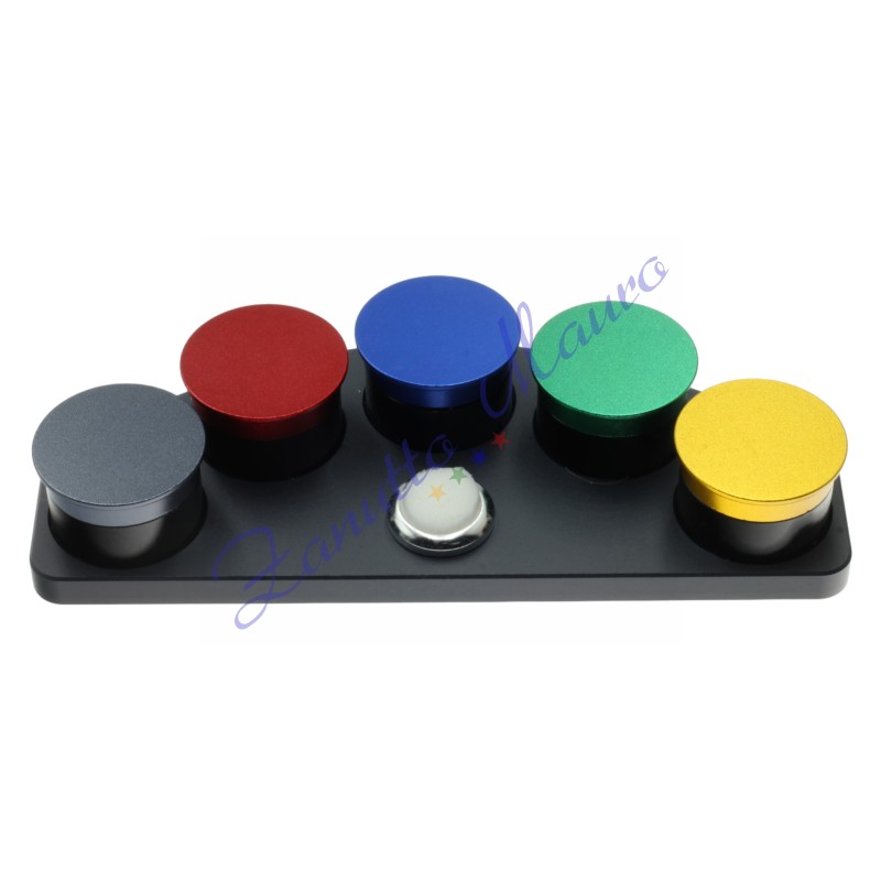 Porta olio in alluminio verniciato con 5 tazze in ceramica. - 1925