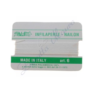 Infilaperle nylon numero 6 colore bianco. 1 filo da 2 metri circa